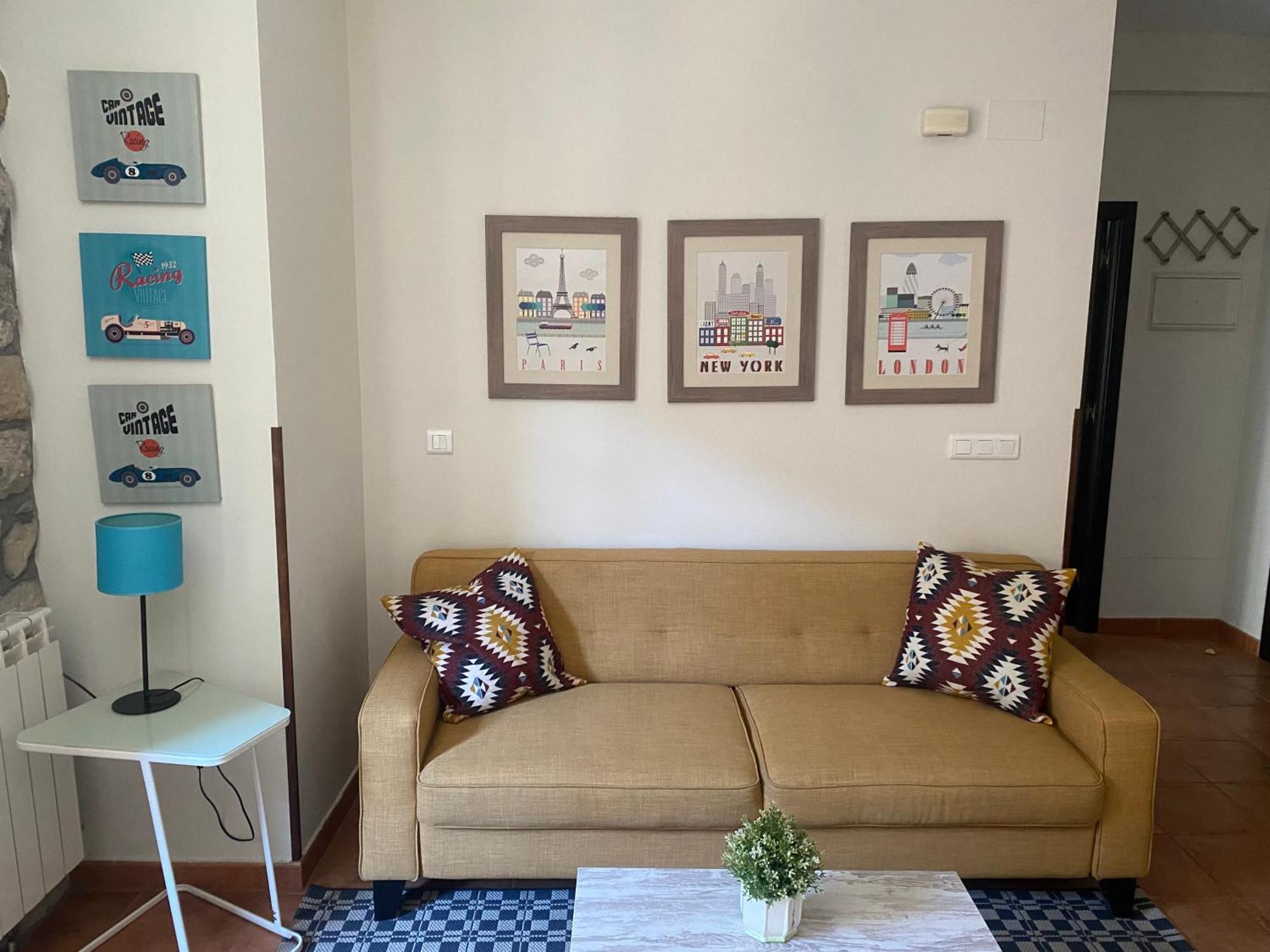 Apartamentos Hevia Villaviciosa  Kültér fotó