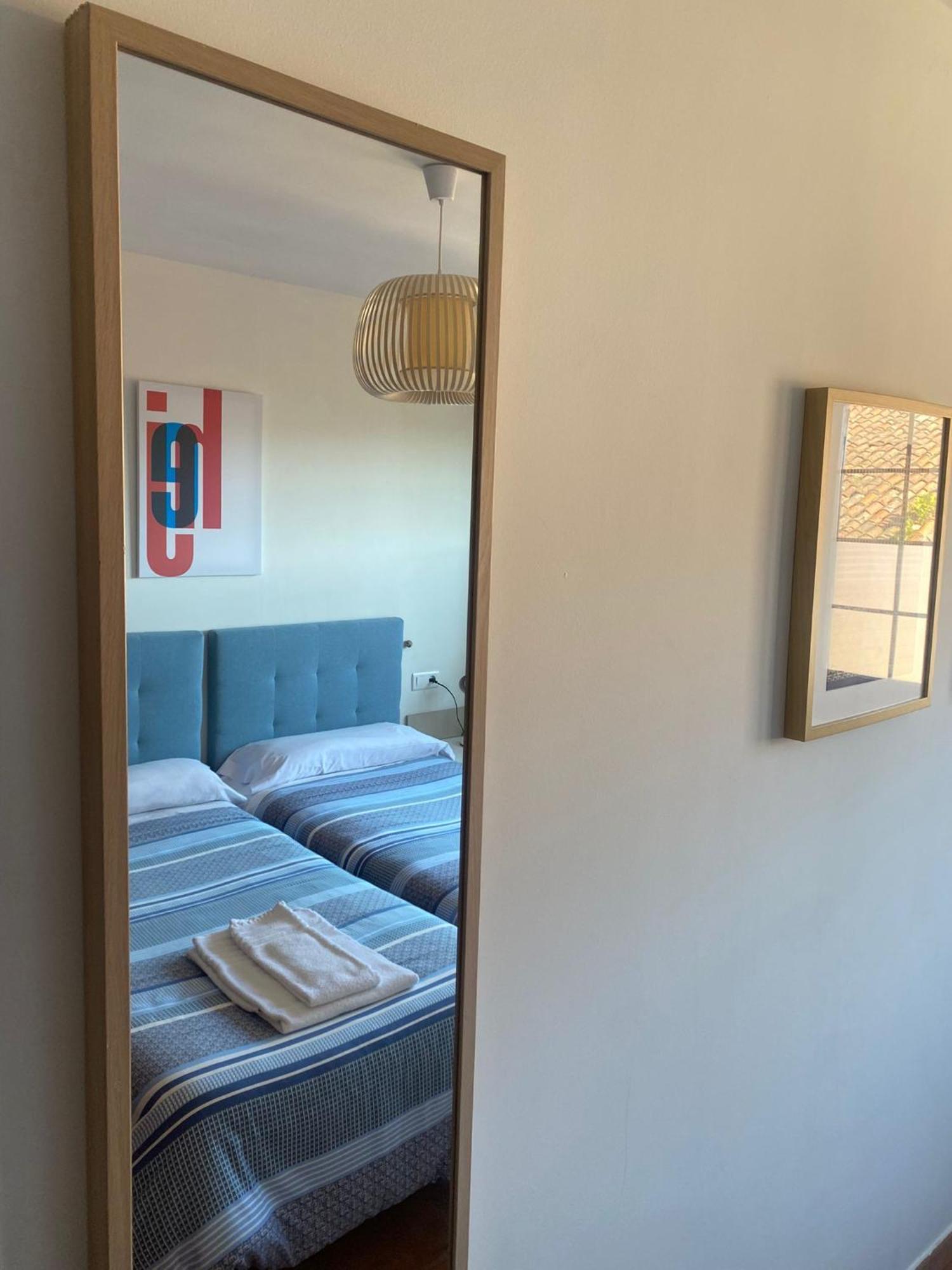 Apartamentos Hevia Villaviciosa  Kültér fotó