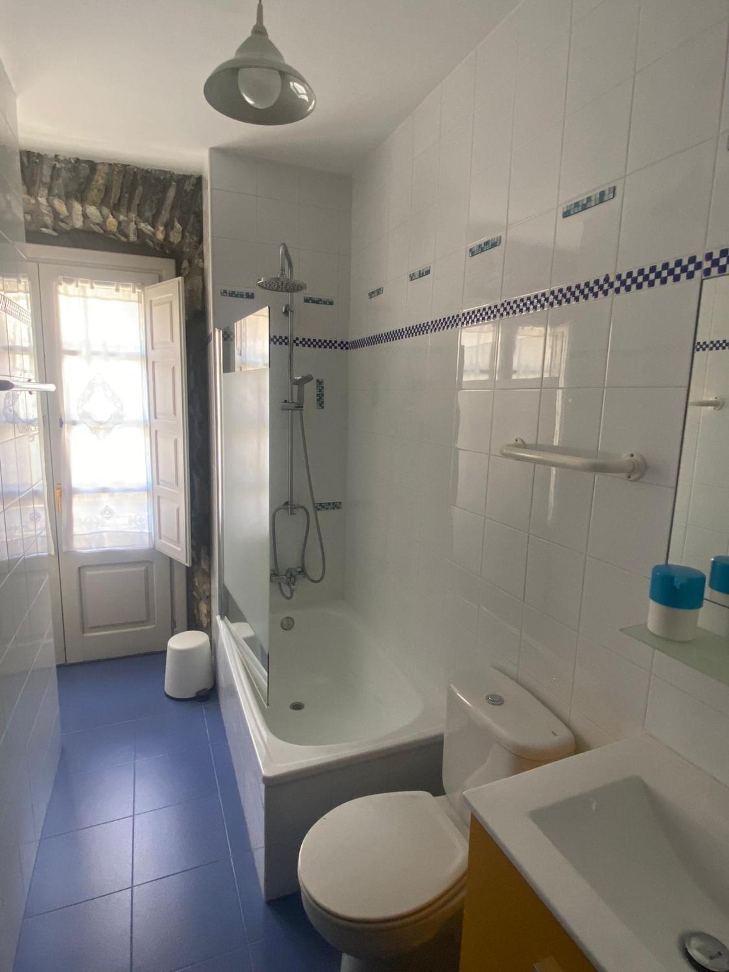 Apartamentos Hevia Villaviciosa  Kültér fotó