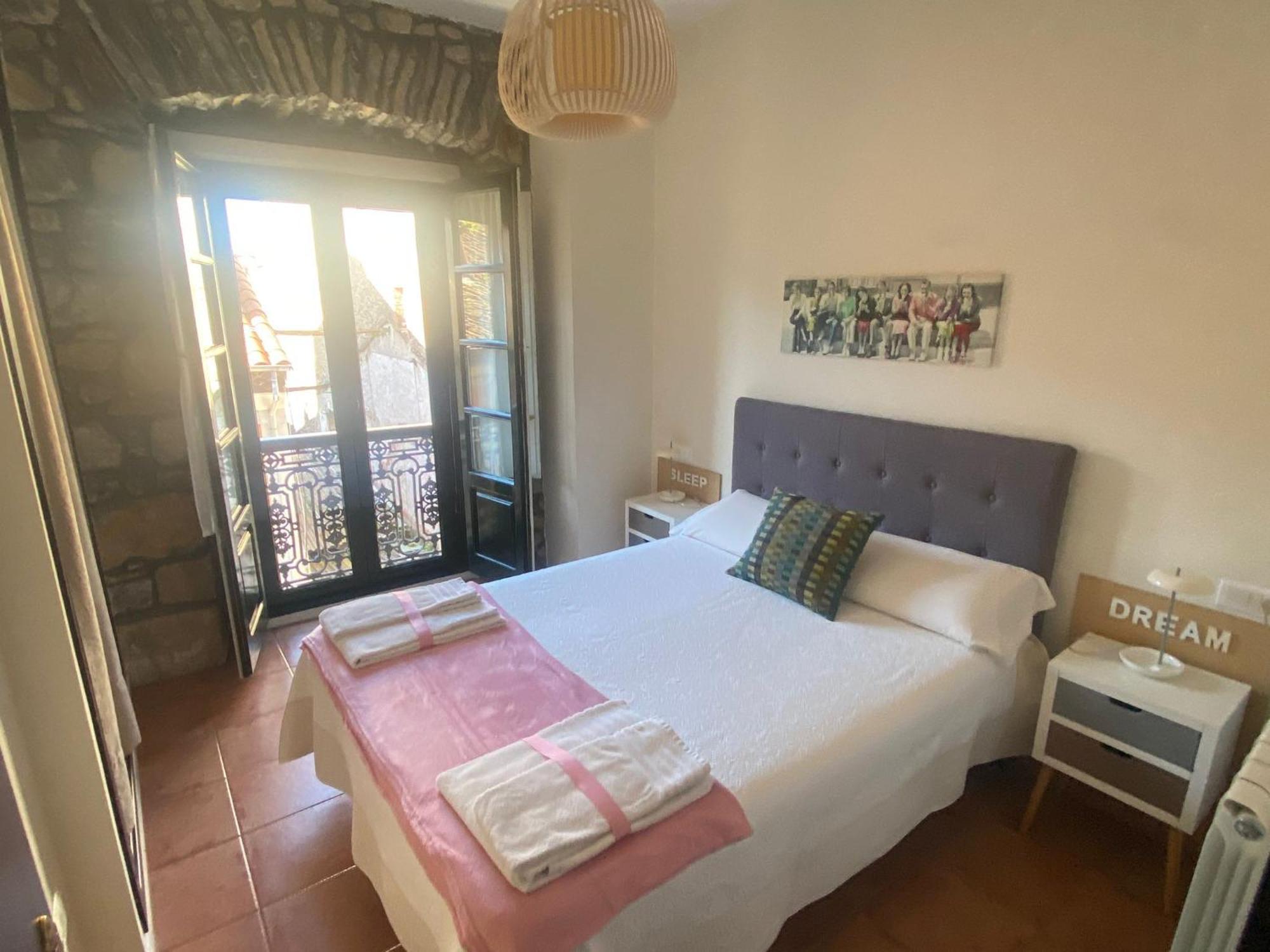 Apartamentos Hevia Villaviciosa  Kültér fotó