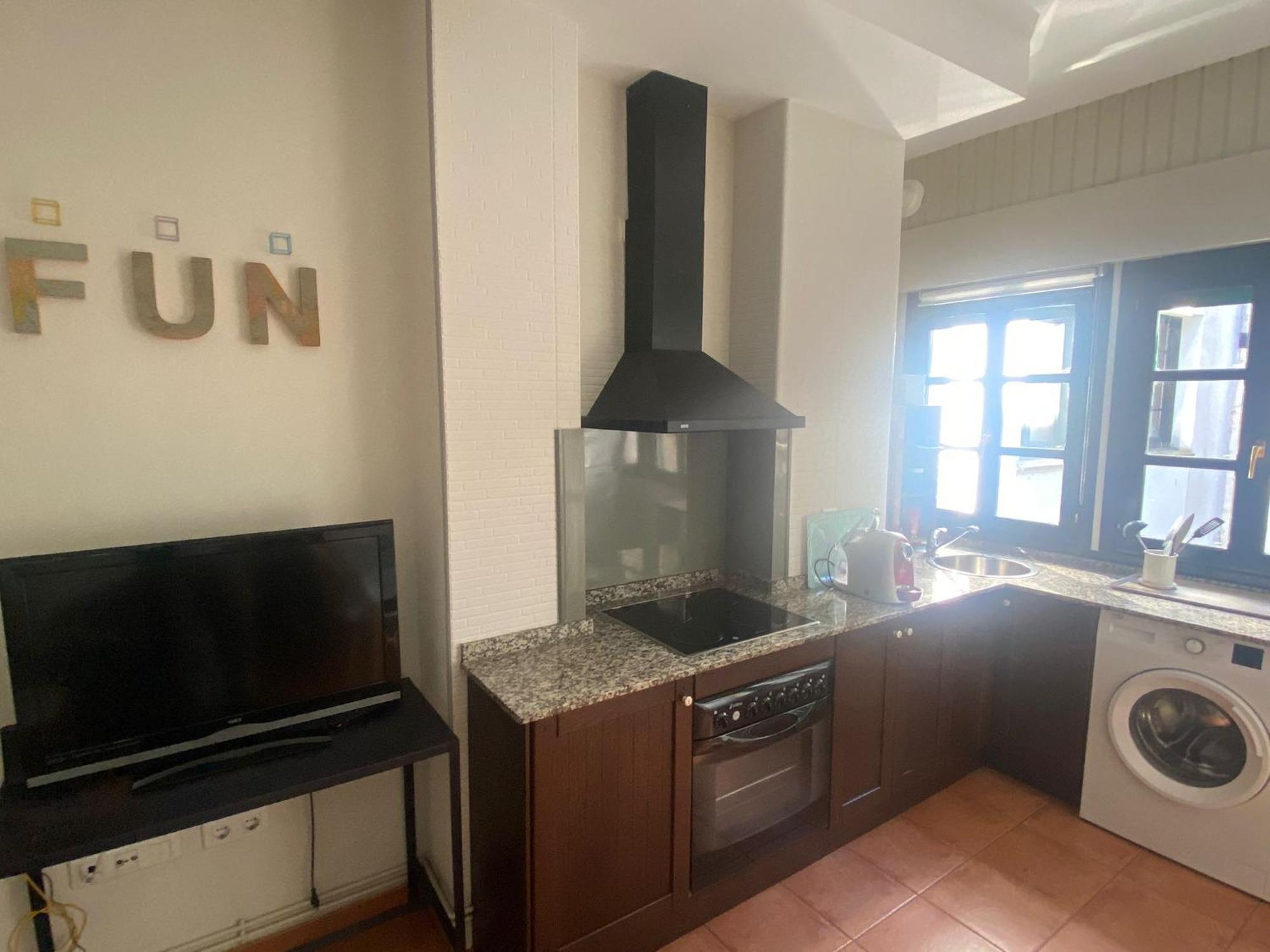 Apartamentos Hevia Villaviciosa  Kültér fotó