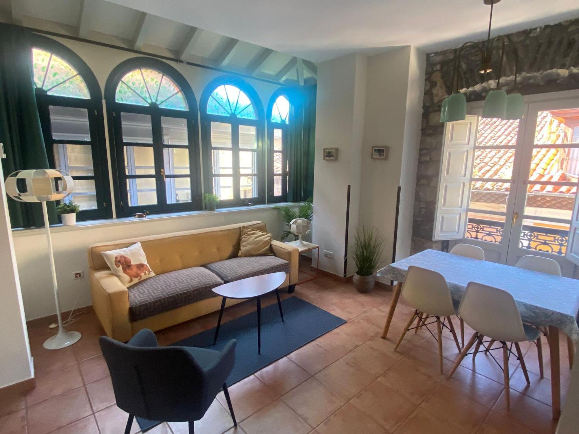 Apartamentos Hevia Villaviciosa  Kültér fotó