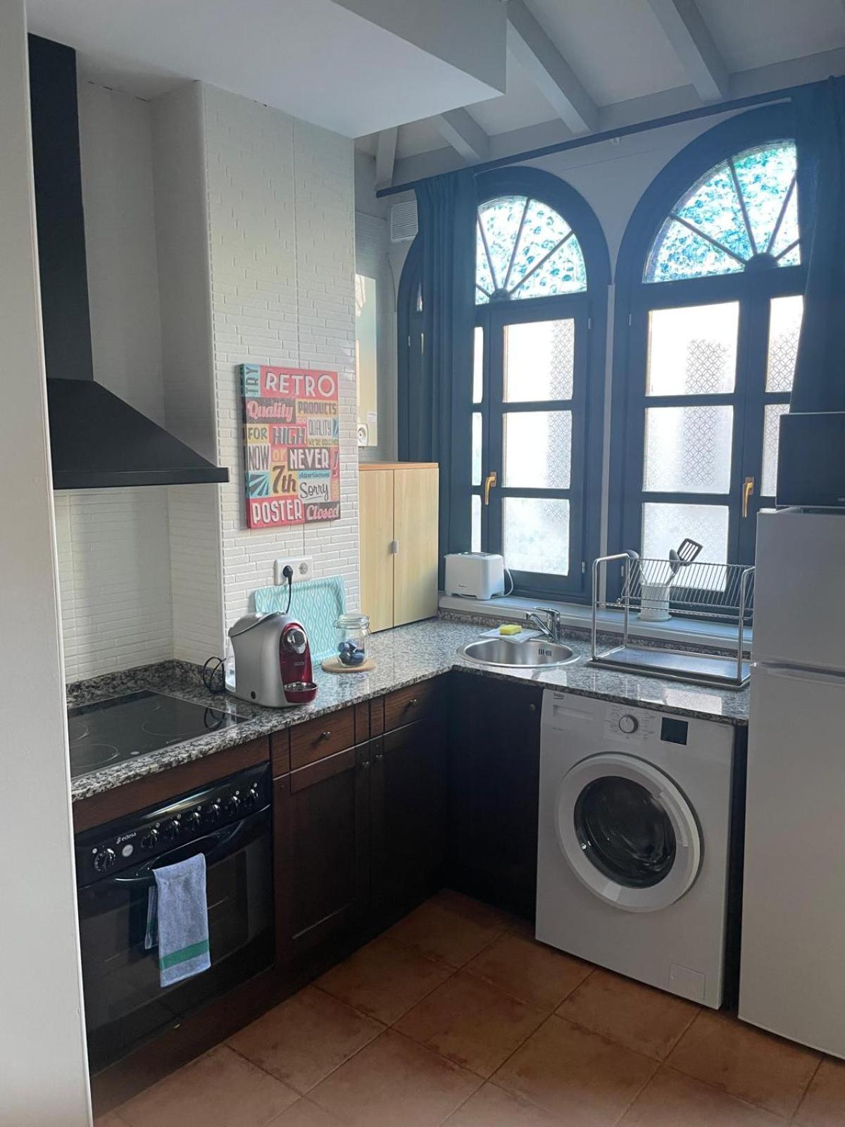 Apartamentos Hevia Villaviciosa  Kültér fotó